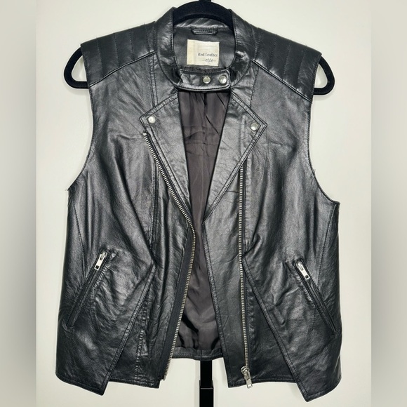 LF Stores Leather Moto Vest - Edgy Moto Style Meets Chic Fashion - Picture 2 of 10